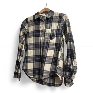 H&M Blue and Cream Plaid Button-Down Shirt
